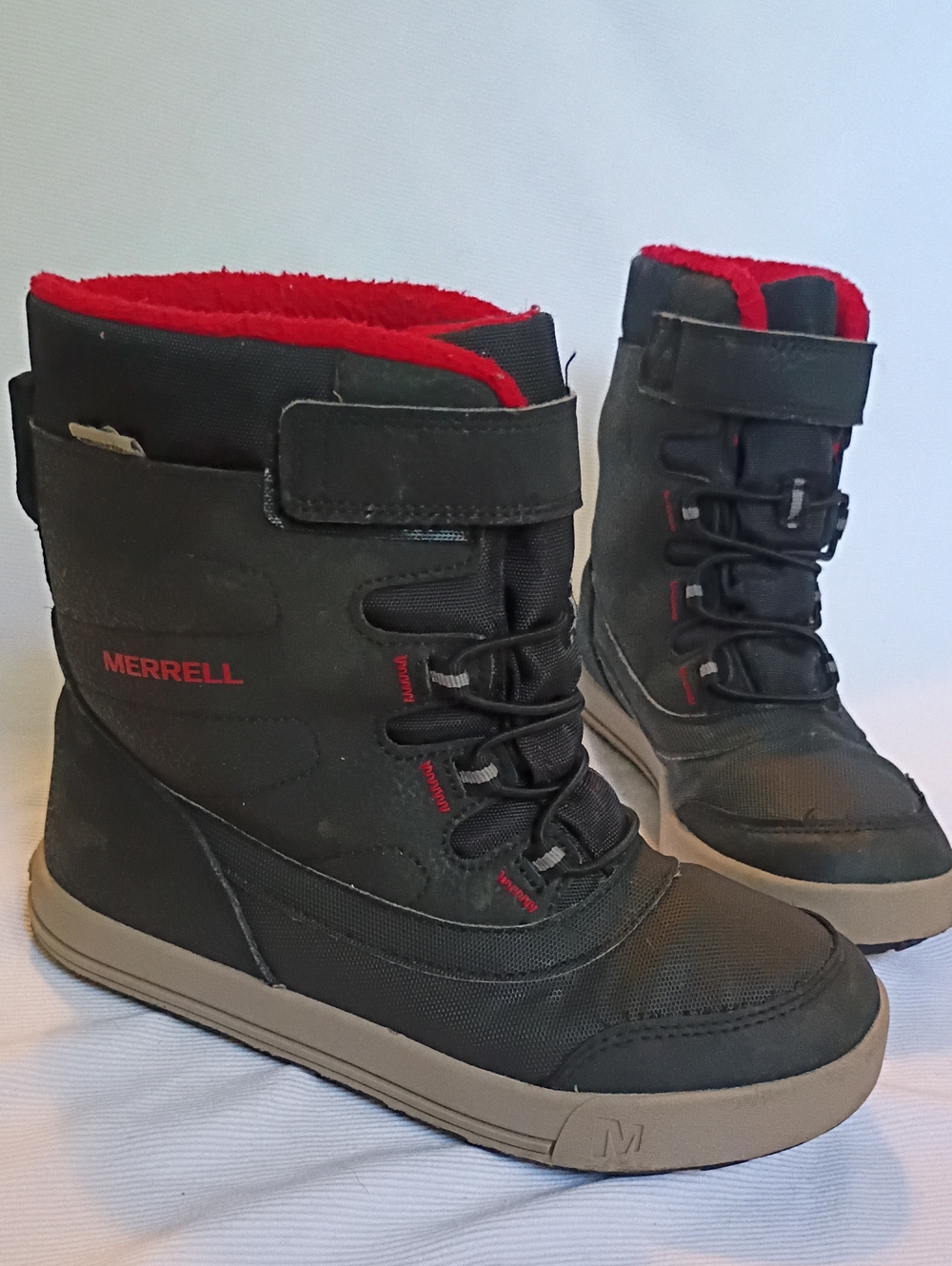Merrell Kids Black Boots with Red Lining